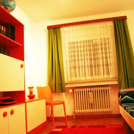 Haus Prilblume بيت للعطل Detern